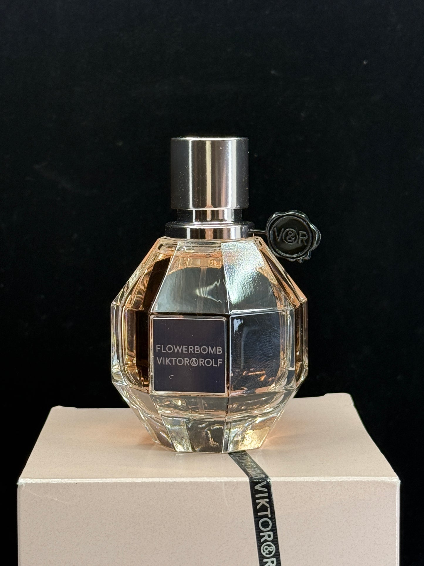 Viktor Rolf Flowerbomb L'eau De Parfum Spray 1.7 oz New In Box