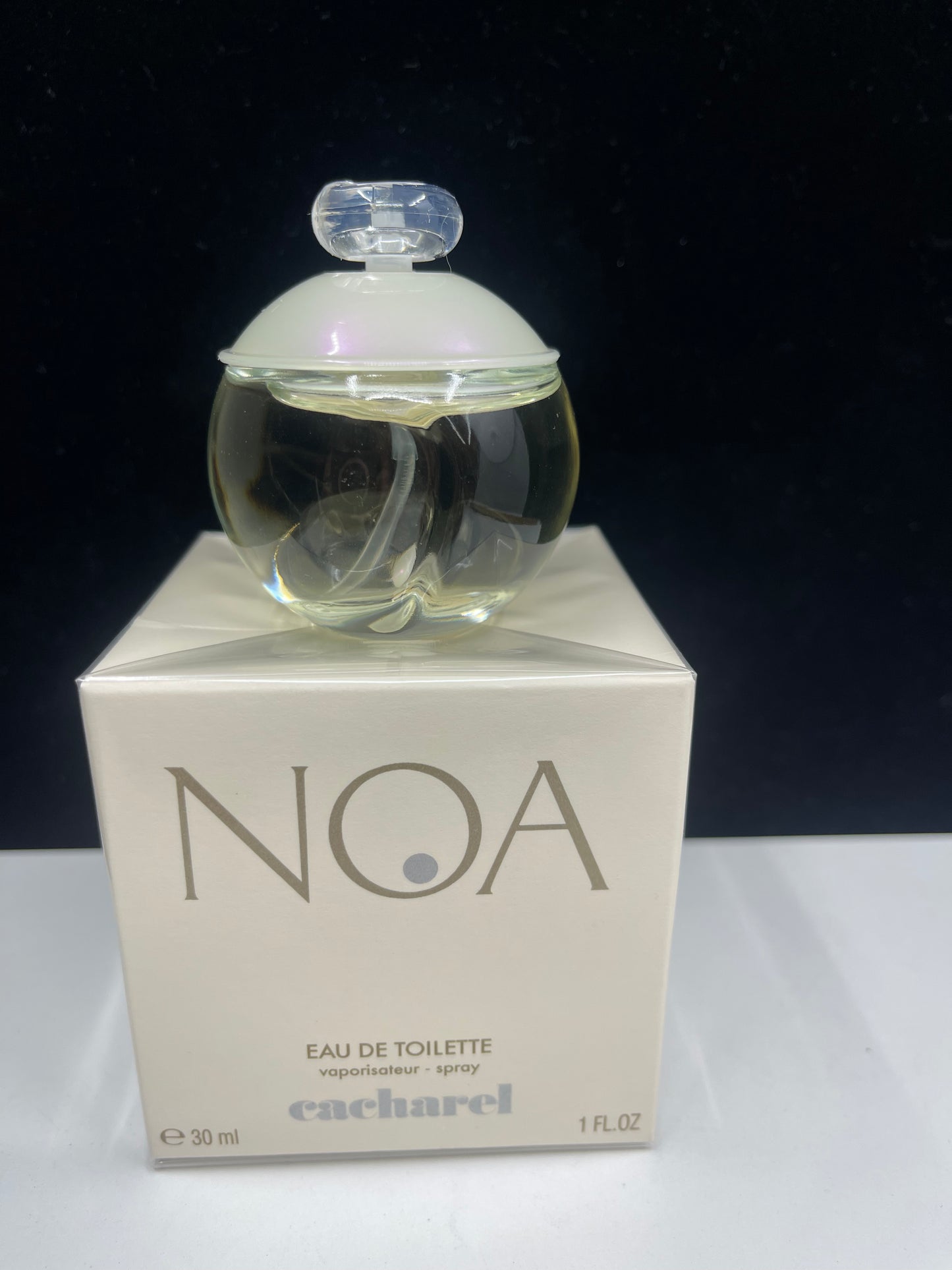 Noa Cacharel Eau de Toilette 1 oz 30 ml New *Box Not Perfect