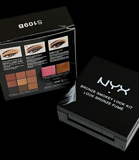 NYX Bronze Smokey Look Kit 9 Eyeshadow /2 Lipglosses New In box