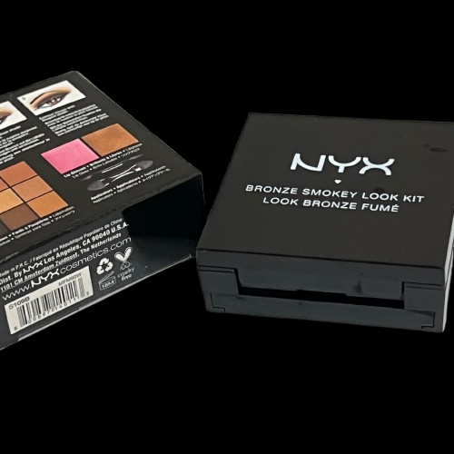 NYX Bronze Smokey Look Kit 9 Eyeshadow /2 Lipglosses New In box